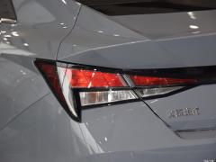 2021 1,5 л вариатор GLX Elite Edition 2021 1.5L CVT GLX Elite Edition Фото 97 из 105