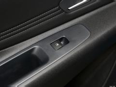 2021 1,5 л вариатор GLX Elite Edition 2021 1.5L CVT GLX Elite Edition Фото 437 из 544