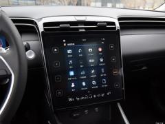 2021 Tucson L 1,5 т LUX Premium Edition 2021 Tucson L 1.5T LUX Premium Edition Фото 78 из 310