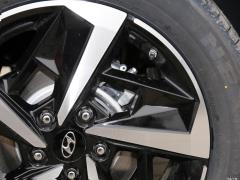 2021 2.0L, автоматическая полноприводная версия GLS, ведущая версия 2021 2.0L automatic two-wheel drive GLS leading version Фото 45 из 77