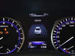 Версия 2.0T Deluxe, 2019 г. 2019 2.0T Deluxe Edition Фото 13 из 75