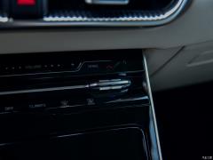 2020 г., 380T GT-Line Ultimate Edition 2020 380T GT-Line Ultimate Edition Фото 47 из 193
