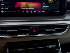 2020 г., 380T GT-Line Ultimate Edition 2020 380T GT-Line Ultimate Edition Фото 41 из 193
