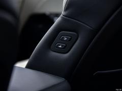 2020 г., 380T GT-Line Ultimate Edition 2020 380T GT-Line Ultimate Edition Фото 140 из 193