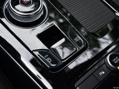 2020 г., 380T GT-Line Premium Technology Edition 2020 380T GT-Line Premium Technology Edition Фото 156 из 710