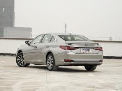 Фото Lexus ES250 (XV70), Внешний вид кузова