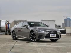 Фото Lexus LS500h 