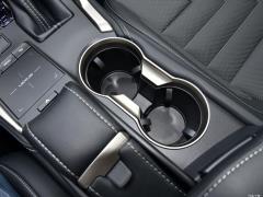 2020 300h полноприводный F SPORT кантри VI 2020 300h all-wheel drive F SPORT country VI Фото 48 из 394