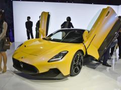 Стандартная версия 2020 3.0T 2020 3.0T Standard Edition Фото 7 из 84