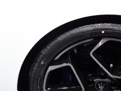 Стандартная версия 2020 3.0T 2020 3.0T Standard Edition Фото 43 из 81