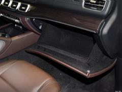 Модель 2021 GLS 450 4MATIC 2021 GLS 450 4MATIC Fashion Model Фото 190 из 377