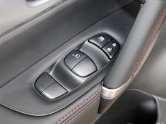 2021 2,0-литровый вариатор Luxury Pilot Edition 2021 2.0L CVT Luxury Pilot Edition Фото 233 из 334
