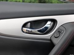 2021 2,0-литровый вариатор Luxury Pilot Edition 2021 2.0L CVT Luxury Pilot Edition Фото 232 из 334