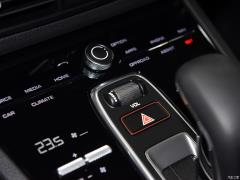 Cayenne Coupé 3.0T 2019 года 2019 Cayenne Coupé 3.0T Фото 146 из 334