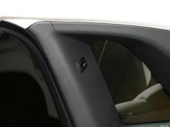Версия 2021 с удлиненной колесной базой 6,7 т 2021 6.7T long wheelbase version Фото 233 из 239