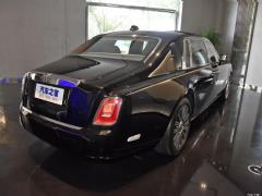 Версия с длинной колесной базой 6,7 т 2018 г. 2018 6.7T long wheelbase version Фото 7 из 51