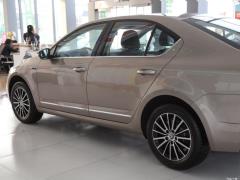 TSI230 DSG Smart Travel Deluxe Edition 2020 года 2020 TSI230 DSG Smart Travel Deluxe Edition Фото 48 из 113