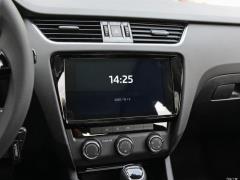 1.5L Автоматическая версия Smart Travel Deluxe Edition 2020 г. 2020 1.5L Automatic Smart Travel Deluxe Edition Фото 522 из 1247