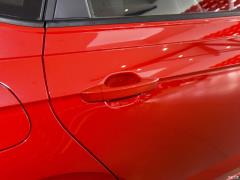 2019 Plus 1,5-литровый автомат Beats Trendy Cool Edition 2019 Plus 1.5L Automatic Beats Trendy Cool Edition Фото 52 из 53
