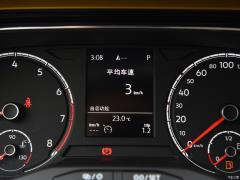 2019 Plus 1,5-литровый автомат Beats Trendy Cool Edition 2019 Plus 1.5L Automatic Beats Trendy Cool Edition Фото 18 из 425